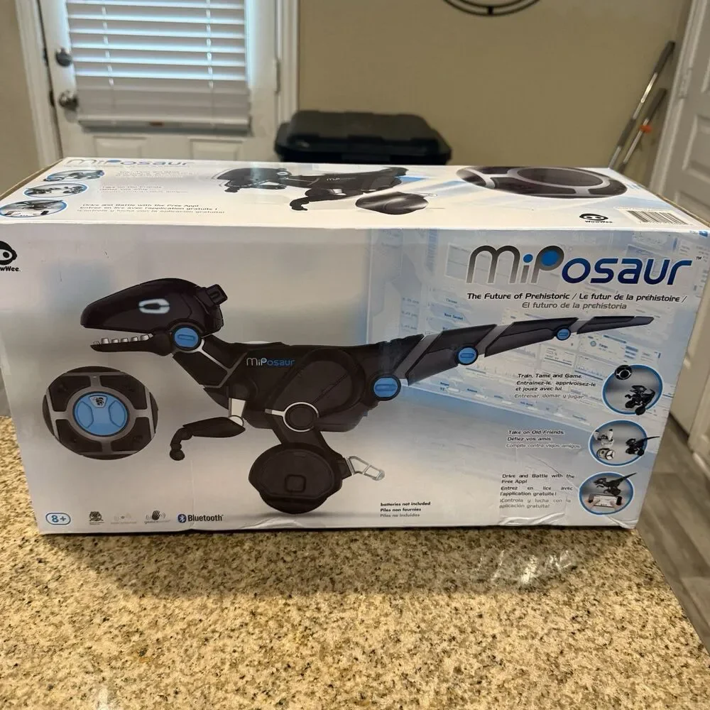 WOWEE MIPOSAUR INTELLIGENT ROBOT DINOSAUR TOY BRAND NEW OPENED BOX